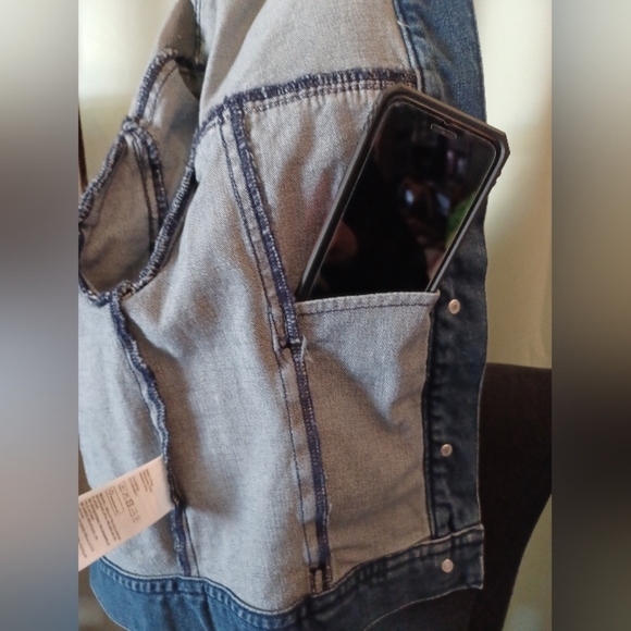 H&M Divided Denim Jean Jacket with Ruffle Detail - Picture 10 of 11